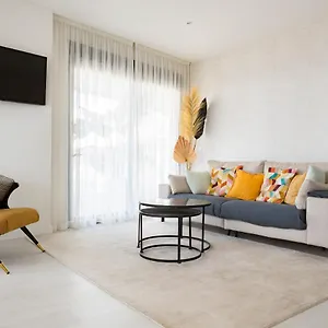 https://apartamento-malaga-halia.es-andalucia.com