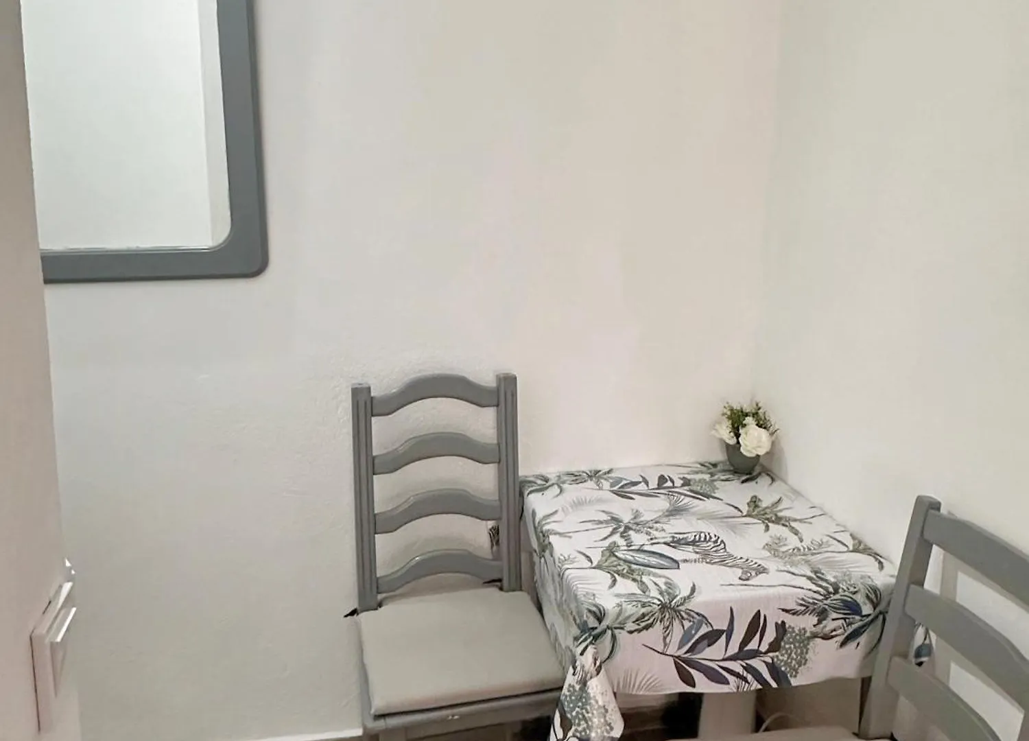 Jara Home Malaga Centro Apartment