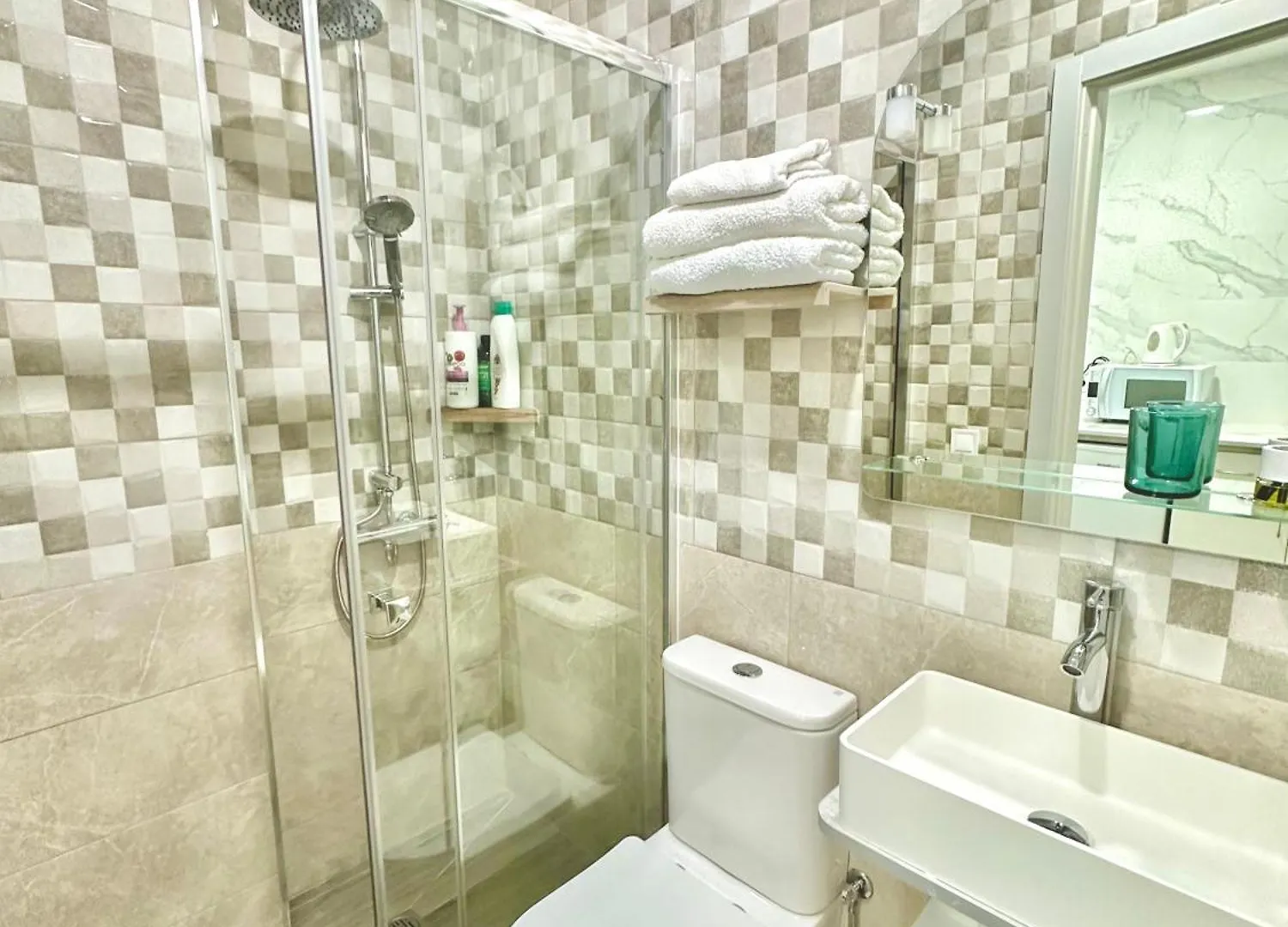Jara Home Malaga Centro Apartment