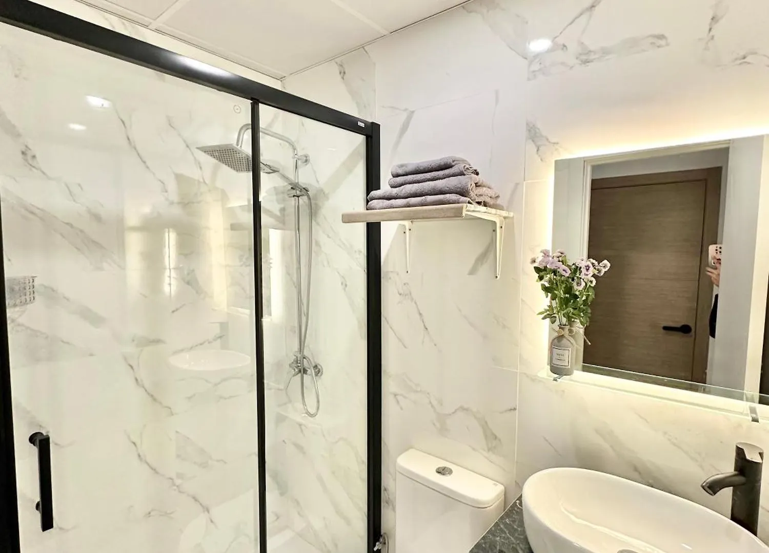 Jara Home Malaga Centro 0*,  Spain